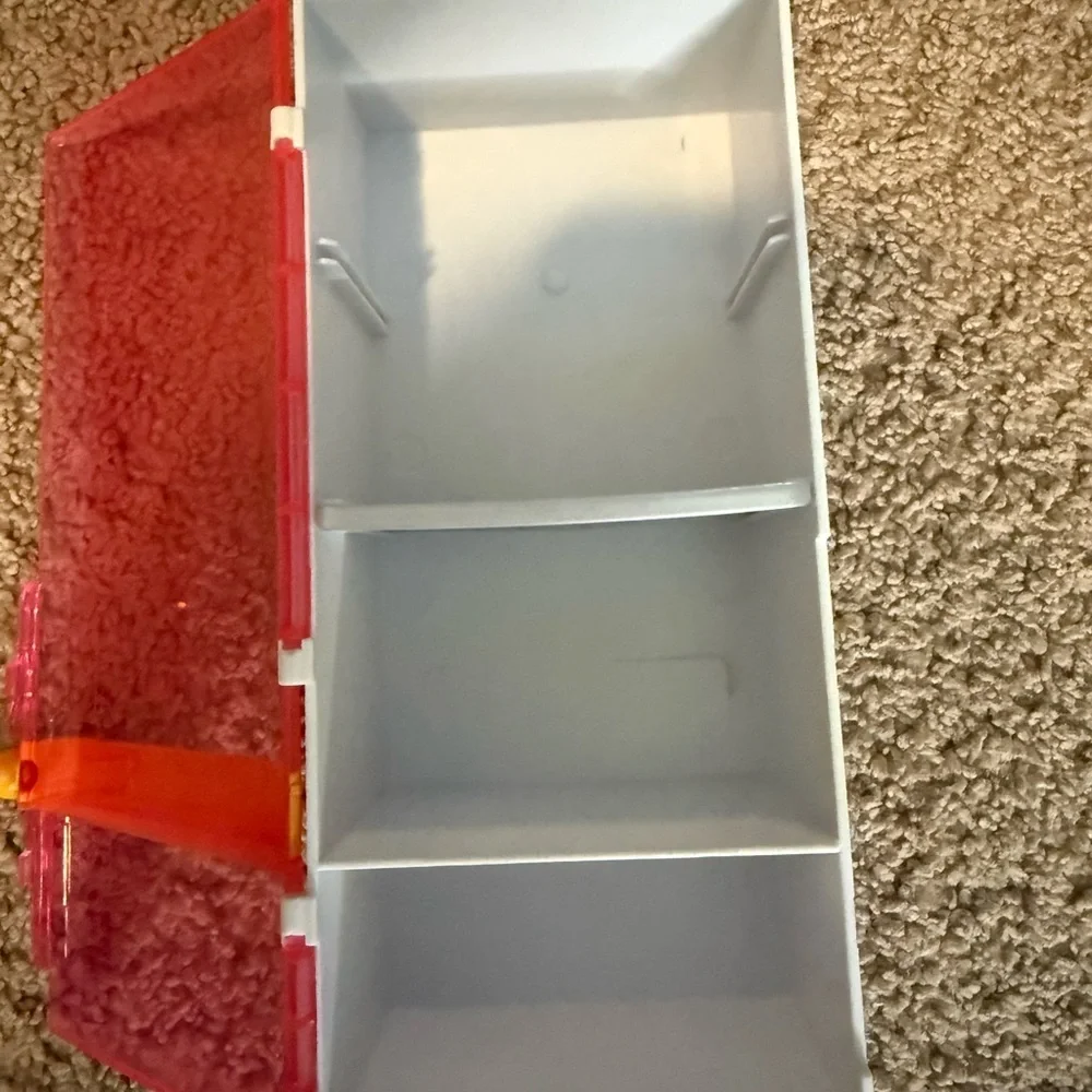 LOL Surprise toy refrigerator - Picture 6 of 6